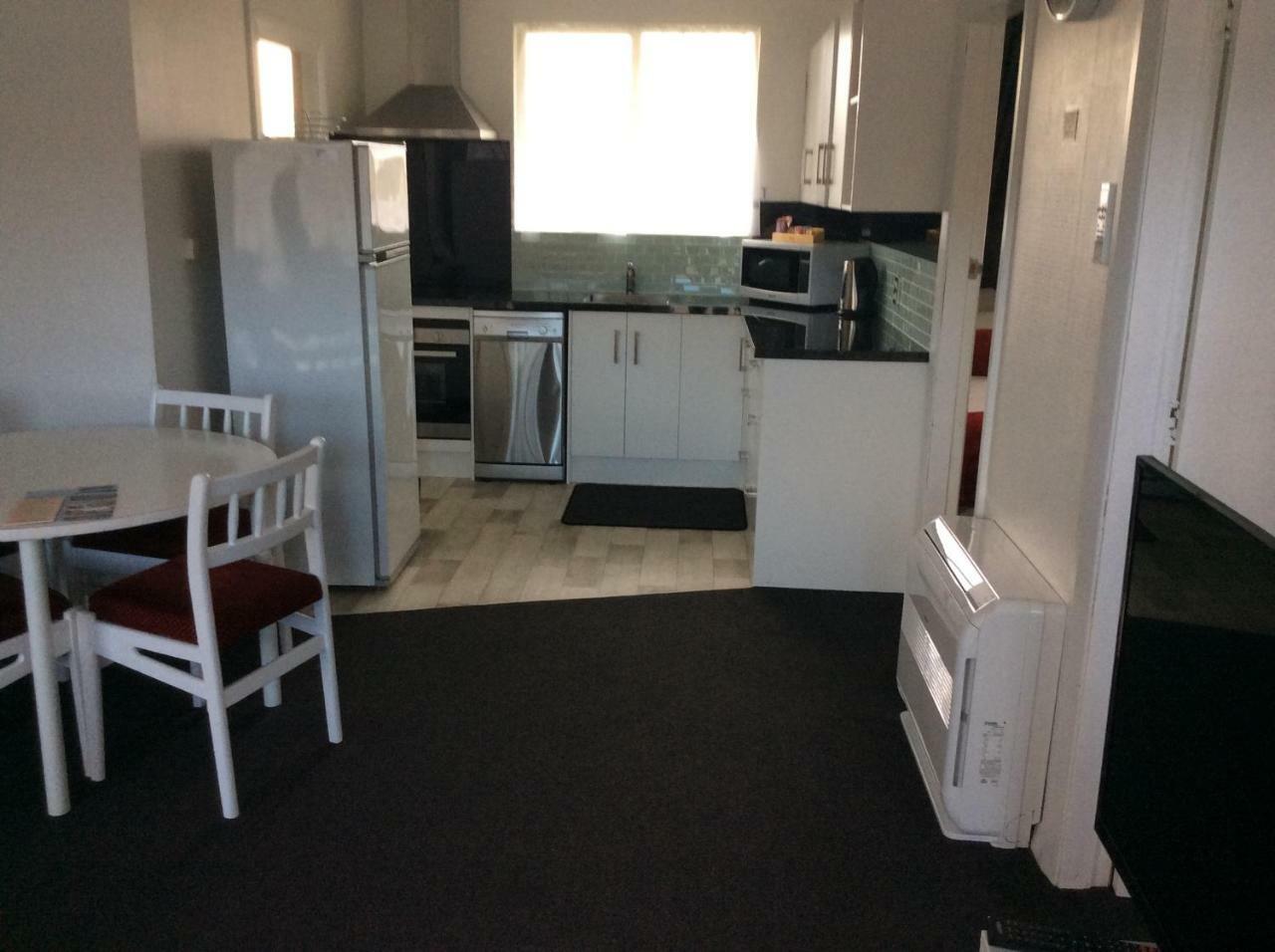 Clyde Apartments Екстериор снимка